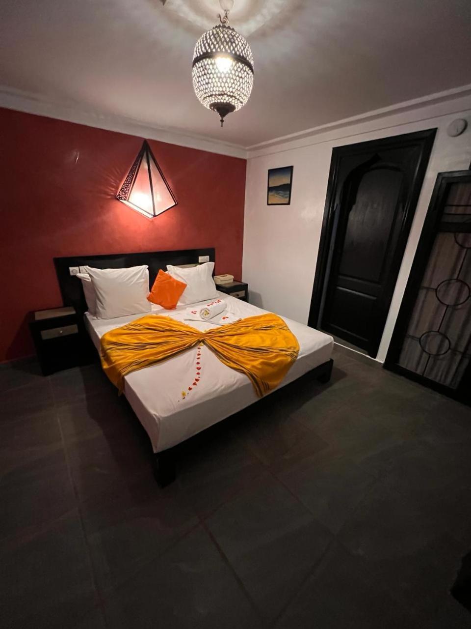 Villa Tata Marie Maison D'Hotes Marrakech Маракеш Екстериор снимка