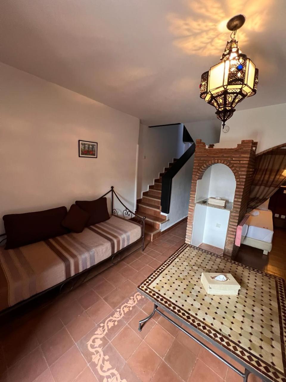Villa Tata Marie Maison D'Hotes Marrakech Маракеш Екстериор снимка