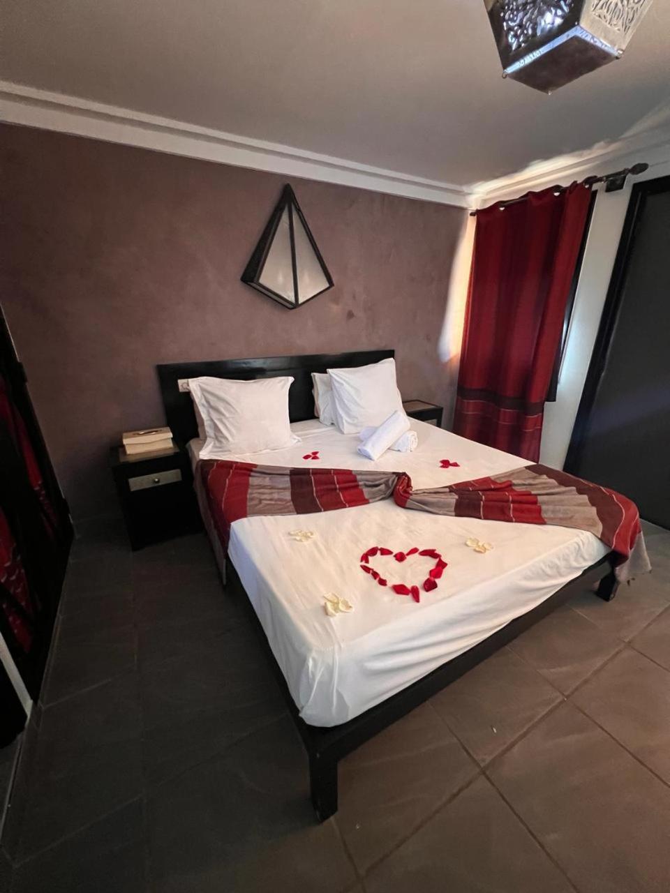 Villa Tata Marie Maison D'Hotes Marrakech Маракеш Екстериор снимка