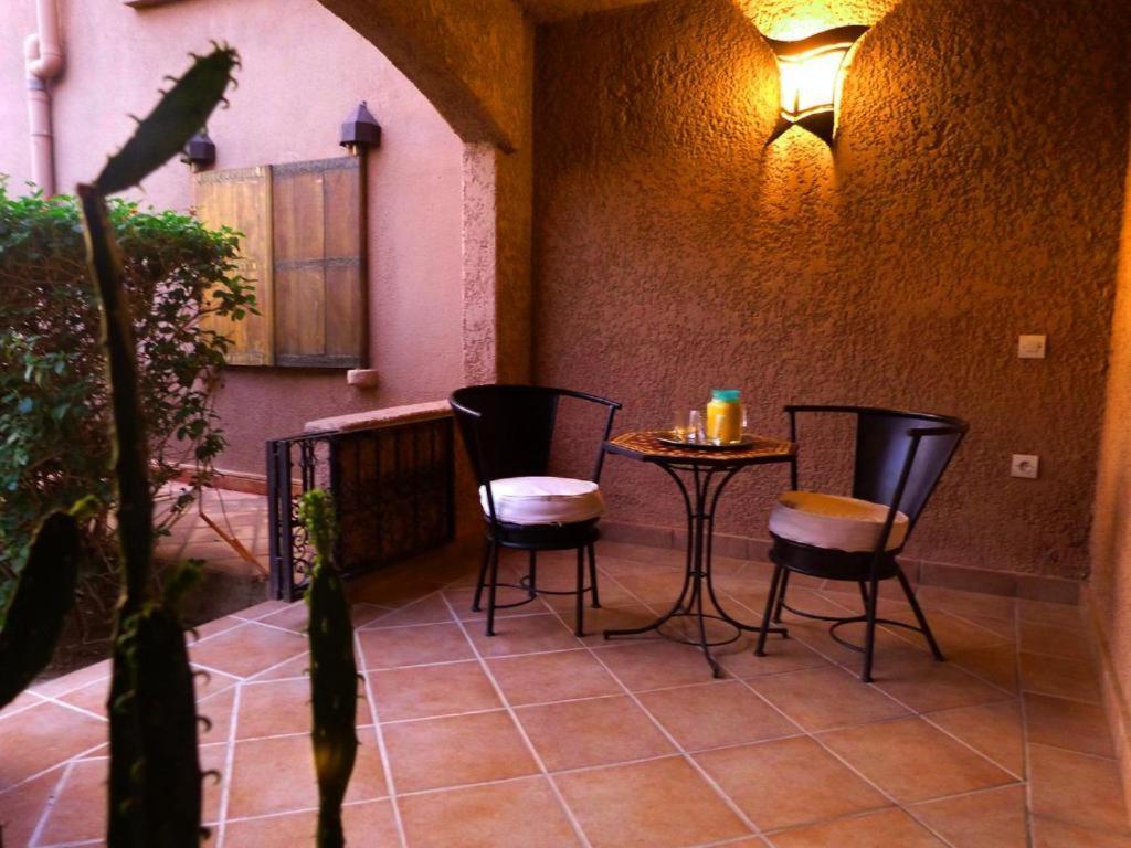 Villa Tata Marie Maison D'Hotes Marrakech Маракеш Екстериор снимка
