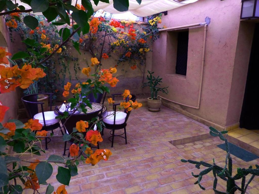 Villa Tata Marie Maison D'Hotes Marrakech Маракеш Екстериор снимка