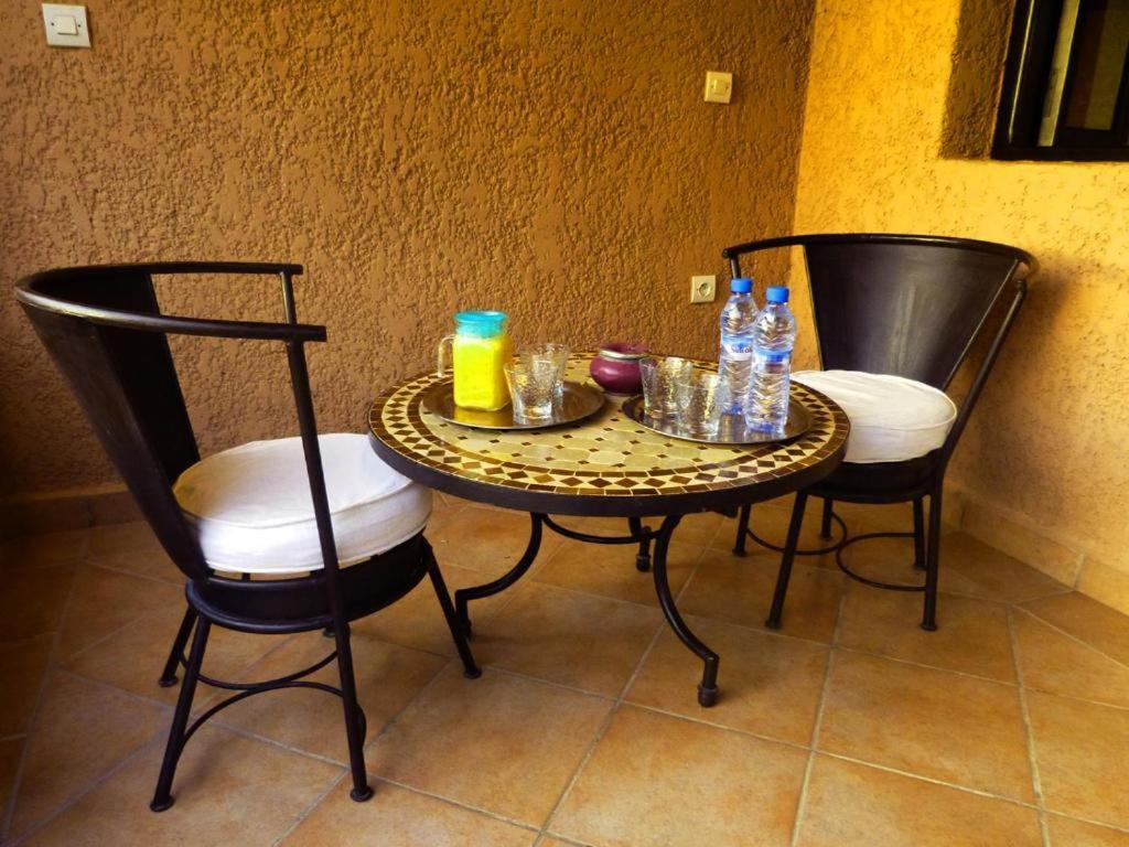 Villa Tata Marie Maison D'Hotes Marrakech Маракеш Екстериор снимка